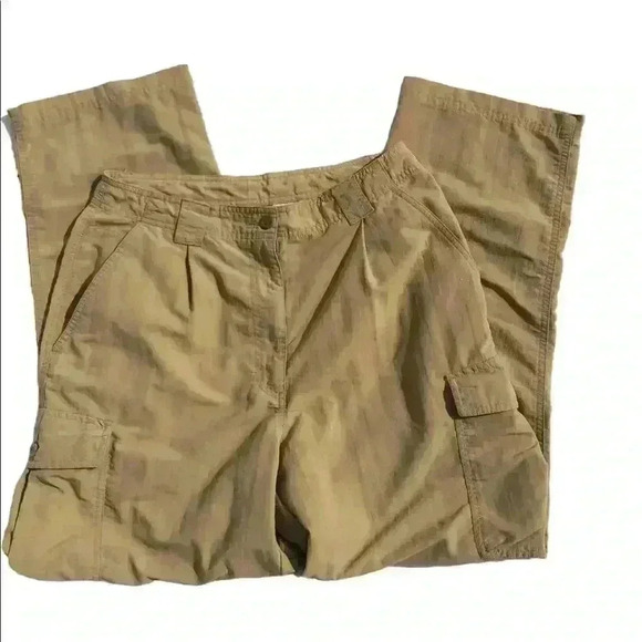 LL BEAN WOMENS TRAVELER CARGO OUTDOORS PANT KAHKI LIGHT WEIGHT Sz. 10 - Picture 8 of 10